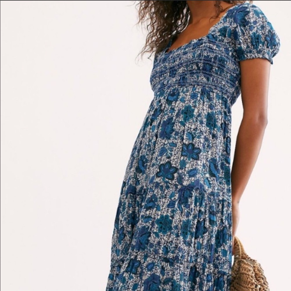 Free People || Getaway Floral Pleated Maxi Dress